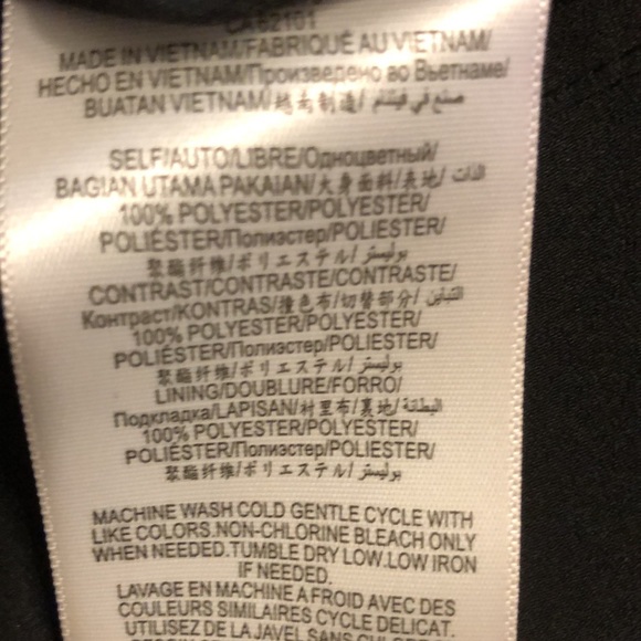 Gorgeous BCBG Shift dress - Picture 8 of 9